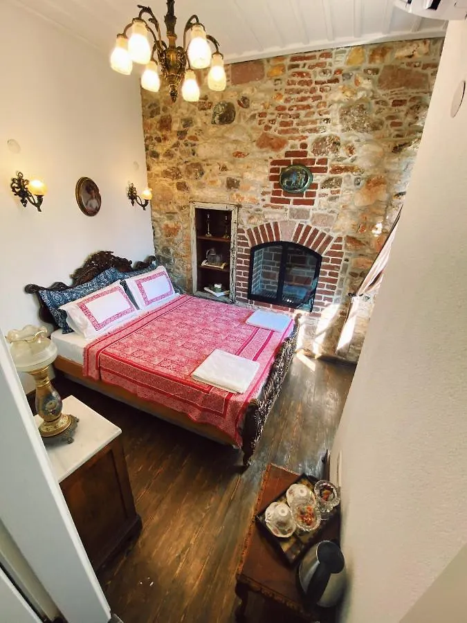 Cunda Fatma Hanim Konagi Apartment Balikesir